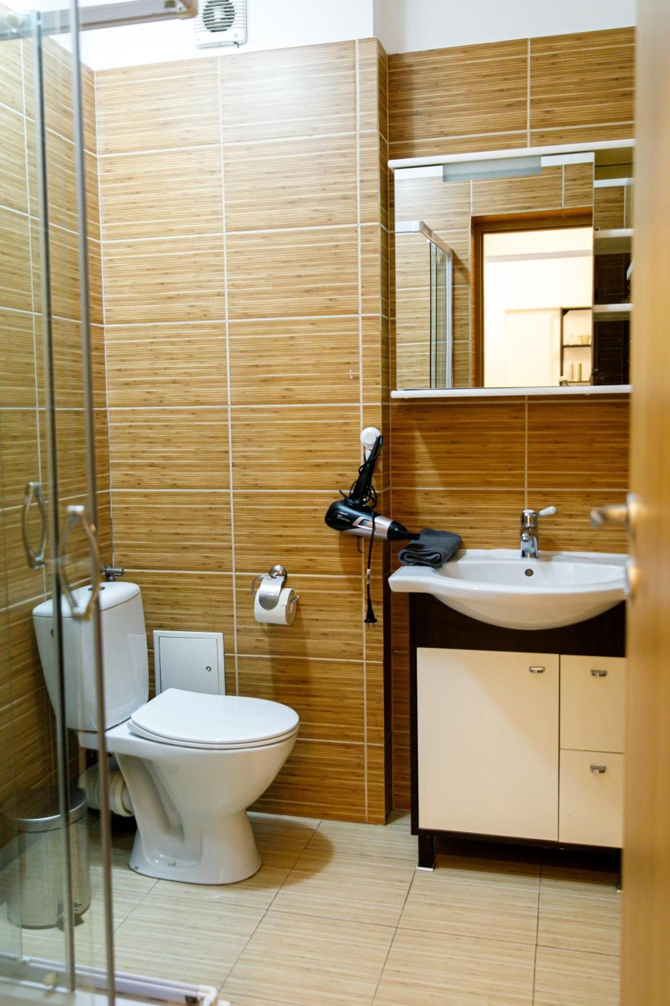 Color Apartments Corneliu Coposu No3 Bucureşti Eksteriør bilde