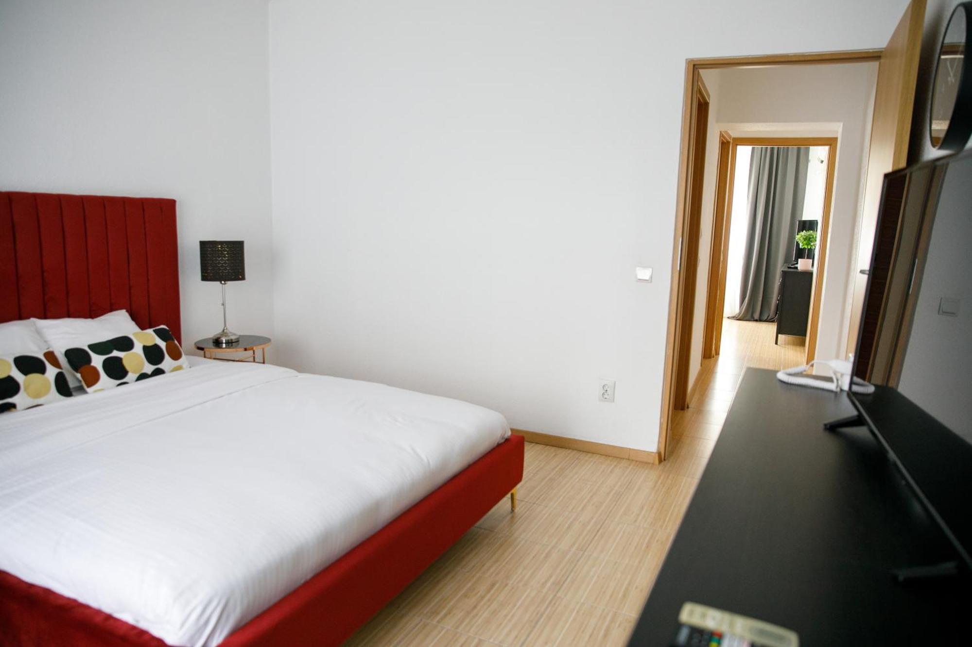 Color Apartments Corneliu Coposu No3 Bucureşti Eksteriør bilde