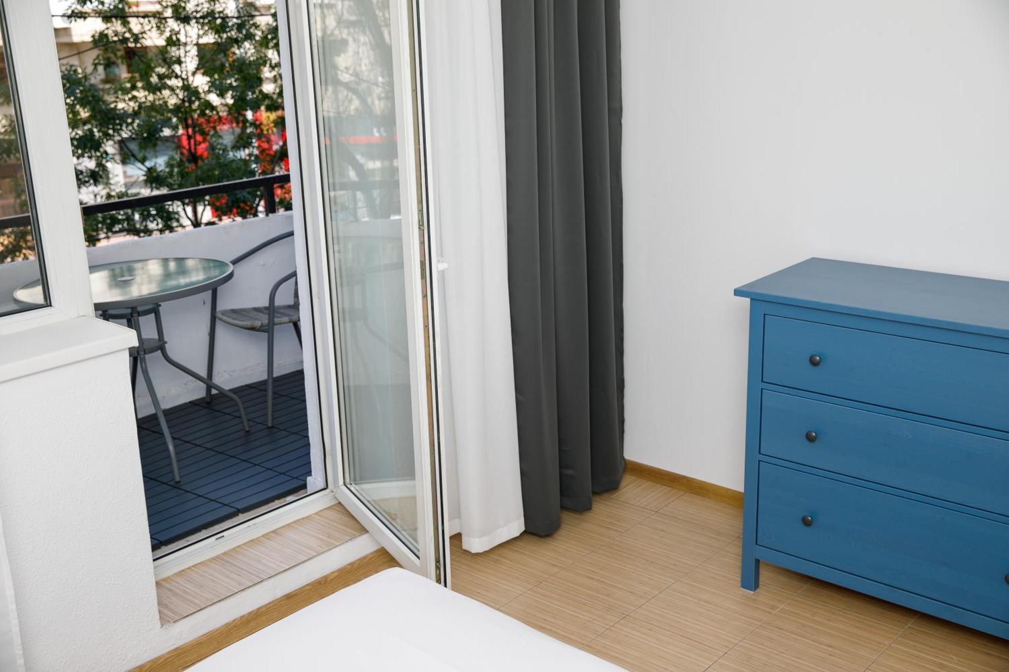 Color Apartments Corneliu Coposu No3 Bucureşti Eksteriør bilde