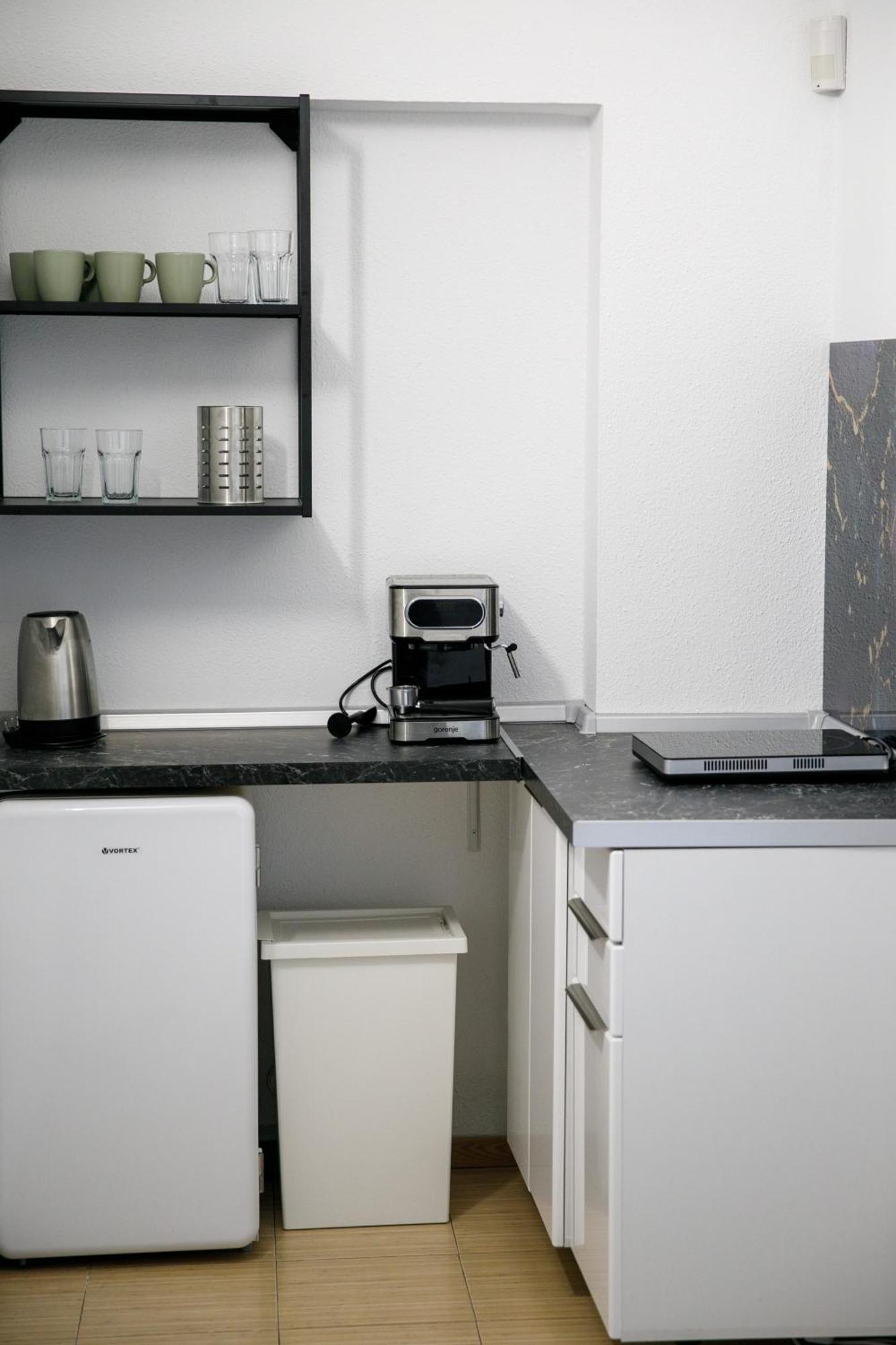 Color Apartments Corneliu Coposu No3 Bucureşti Eksteriør bilde
