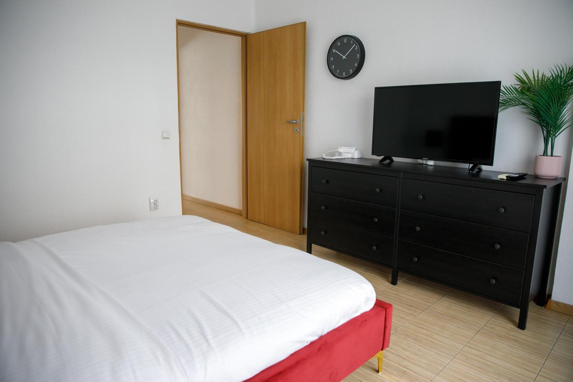 Color Apartments Corneliu Coposu No3 Bucureşti Eksteriør bilde