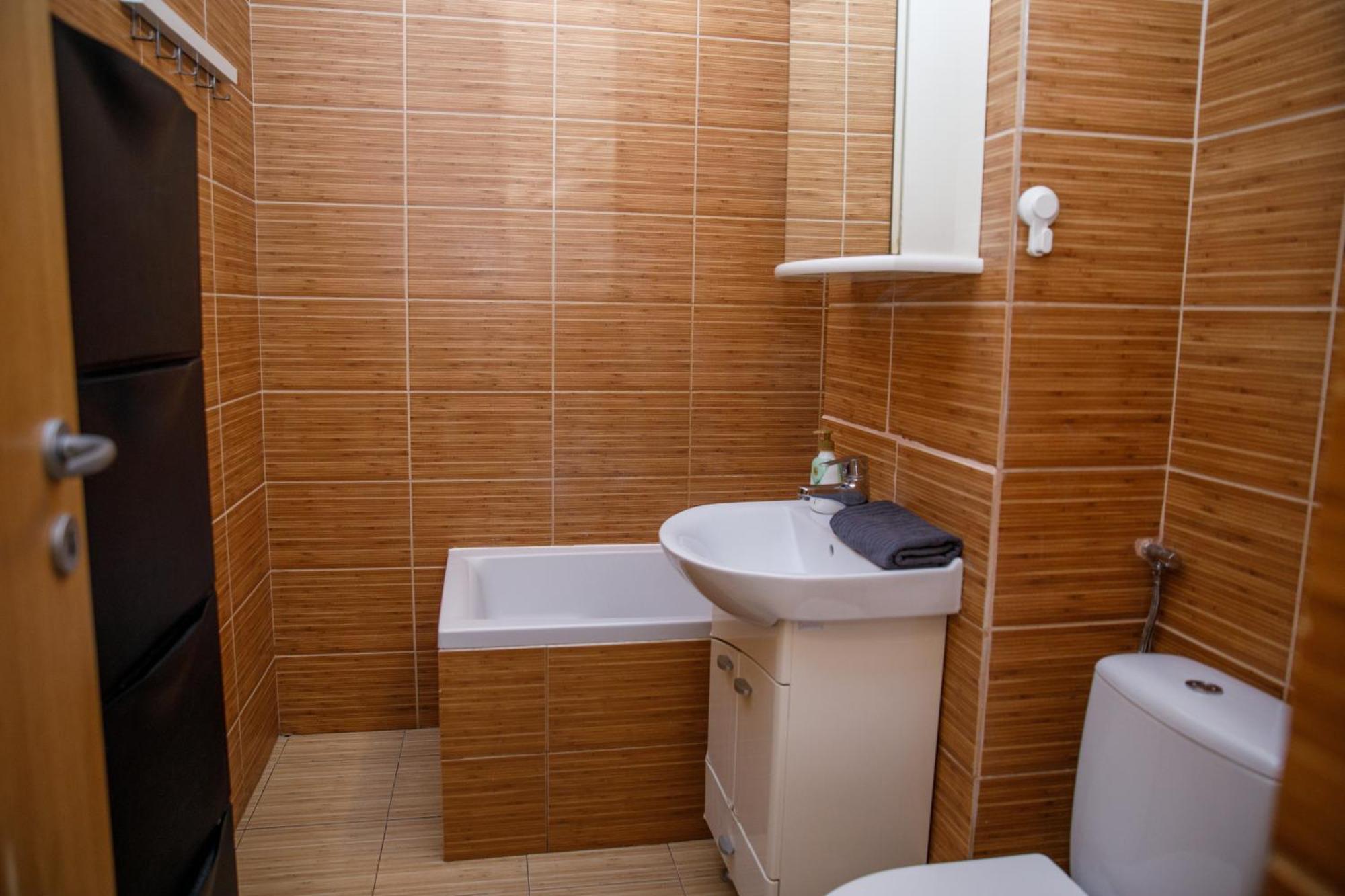 Color Apartments Corneliu Coposu No3 Bucureşti Eksteriør bilde